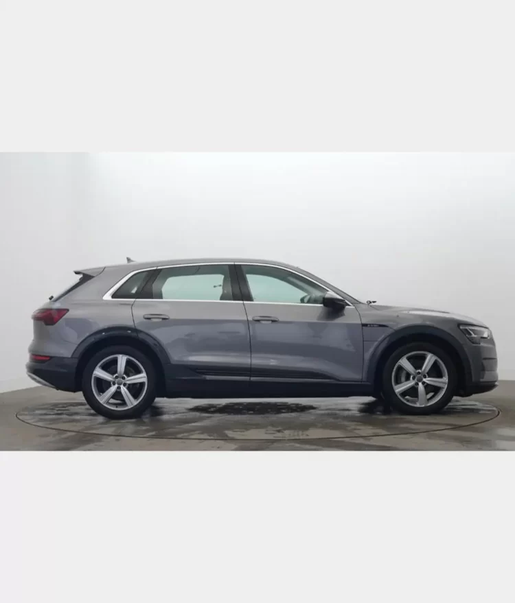 audi e-tron electic 3